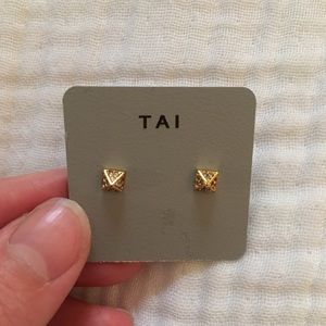 Tai gold crystal pyramid stud earrings